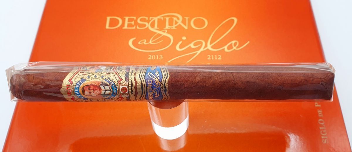 Arturo Fuente Destino al Siglo de Pasión